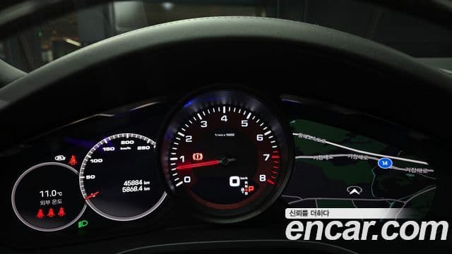 Porsche Cayenne (PO536) 3.0 купе Platinum Edition, 2022 8