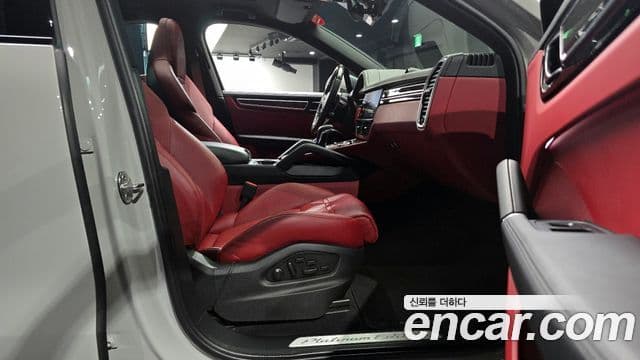 Porsche Cayenne (PO536) 3.0 купе Platinum Edition, 2022 11