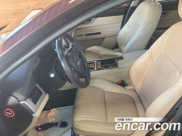 Jaguar XF (X260) Prestige, 2017 7