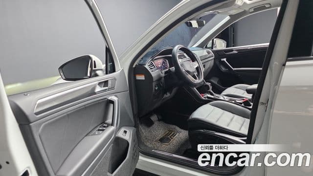 Volkswagen Tiguan 2세대 Prestige, 2023 10