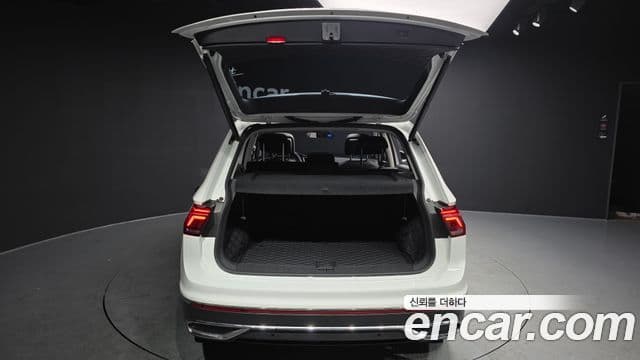 Volkswagen Tiguan 2세대 Prestige, 2023 20