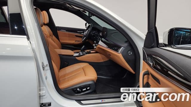 BMW 5시리즈 (G30) 520i M Sport, 2022 11