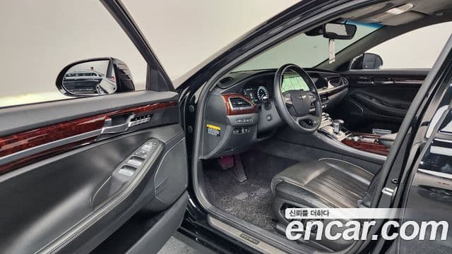 Genesis EQ900 Prestige, 2016 10