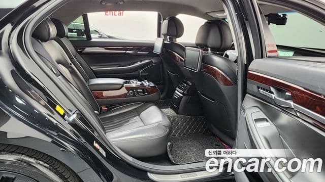 Genesis EQ900 Prestige, 2016 12