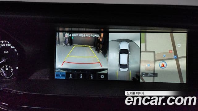 Genesis EQ900 Prestige, 2016 15