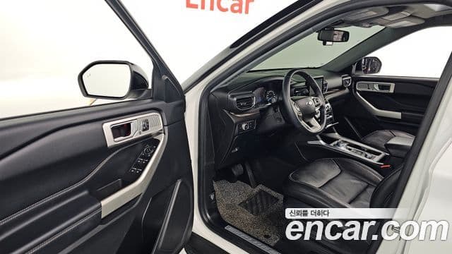 Ford Explorer 6세대 2.3 Limited 4WD, 2022 11