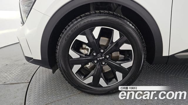 Kia Sportage 5세대 Signature Gravity, 2023 все фото
