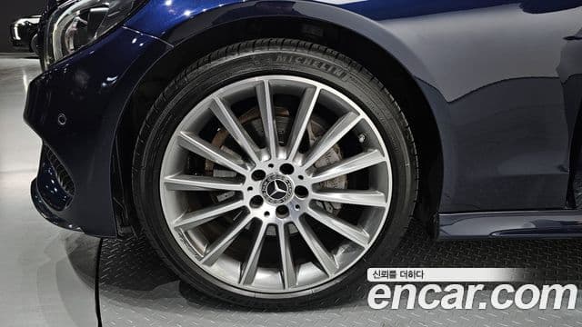 Mercedes-Benz C-класс W205 C200 кабриолет, 2017 все фото