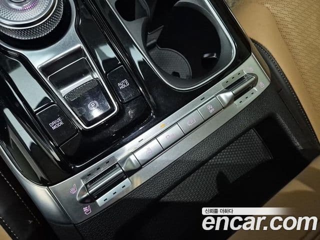 Kia Carnival 4세대 Signature, 2021 11