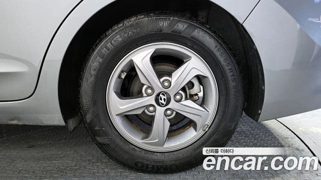 Hyundai Avante AD 1.6 GDI Smart, 2016 все фото