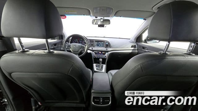 Hyundai Avante AD 1.6 GDI Smart, 2016 19