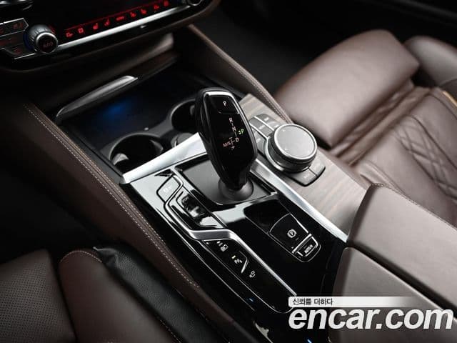 BMW 5시리즈 (G30) 530e M Sport, 2021 9