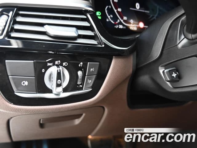 BMW 5시리즈 (G30) 530e M Sport, 2021 16