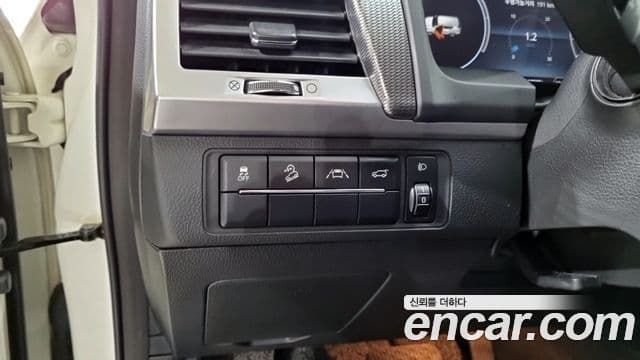 KG모빌리티(SsangYong) All New Rexton Prestige, 2021 16