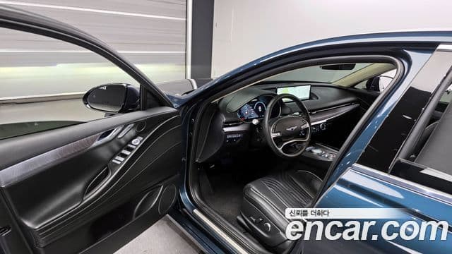 Genesis G80 (RG3) бензин 2.5 турбо AWD, 2022 10