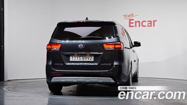 Kia All New Carnival President, 2017 4
