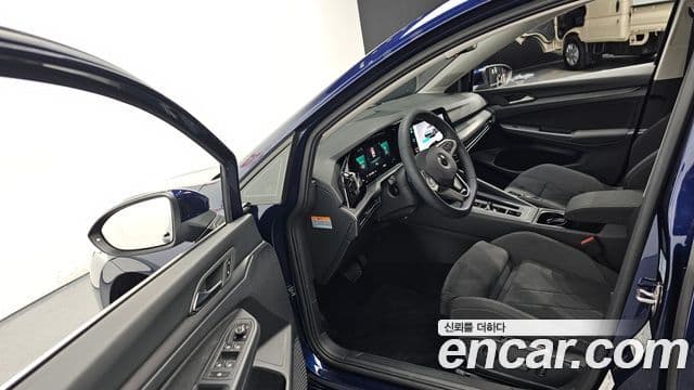 Volkswagen Гольф 8세대 Prestige, 2022 10