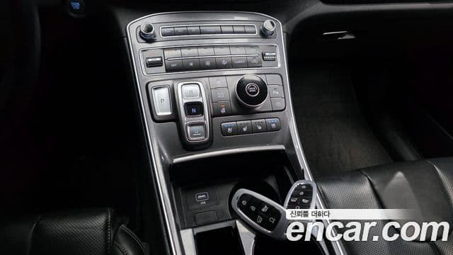 Hyundai The / новый New Santa Fe Premium Choice, 2021 9