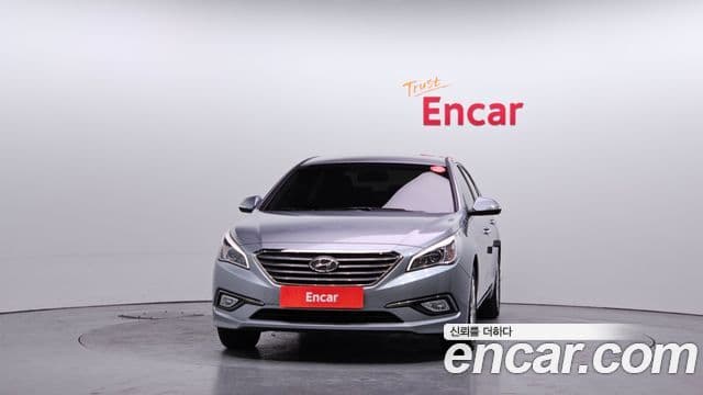 Hyundai LF Sonata Special, 2015 3
