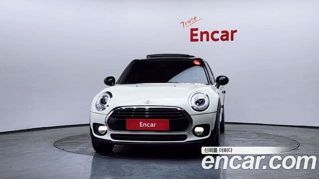 Mini Cooper 클럽맨 2세대, 2019 3