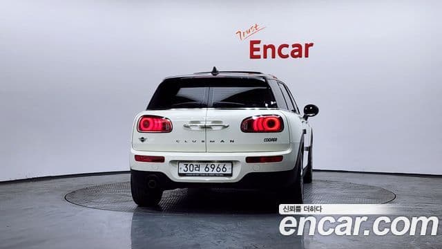 Mini Cooper 클럽맨 2세대, 2019 4