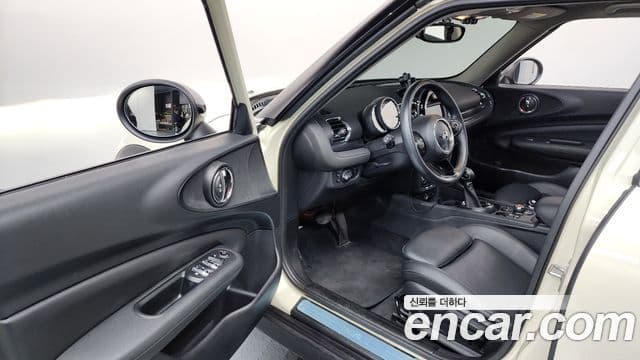 Mini Cooper 클럽맨 2세대, 2019 10