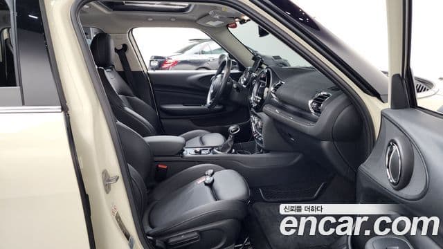 Mini Cooper 클럽맨 2세대, 2019 11