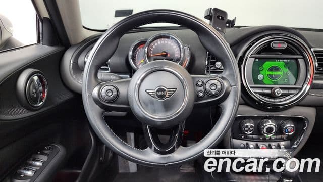 Mini Cooper 클럽맨 2세대, 2019 13
