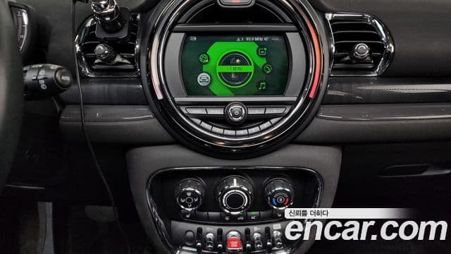 Mini Cooper 클럽맨 2세대, 2019 15