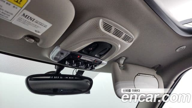 Mini Cooper 클럽맨 2세대, 2019 18