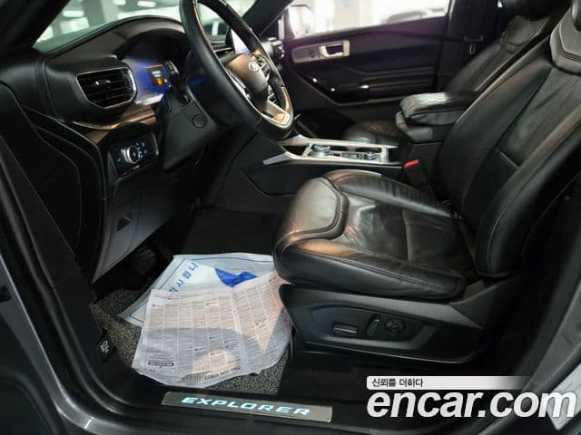 Ford Explorer 6세대 3.0 Platinum 4WD, 2022 12