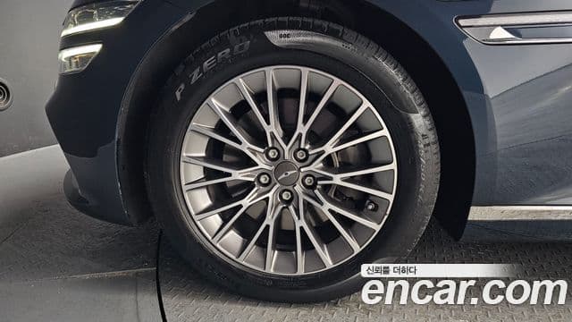 Genesis G80 (RG3) бензин 2.5 турбо AWD, 2021 все фото