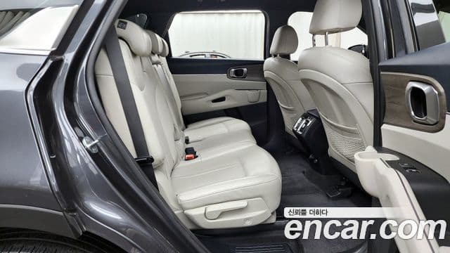 Kia Sorento 4세대 Prestige, 2022 12