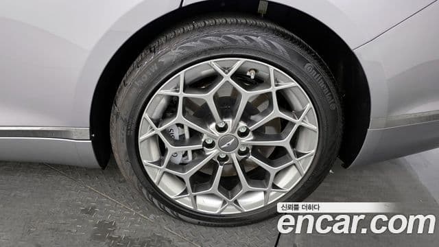 Genesis G80 (RG3) бензин 2.5 турбо AWD, 2023 все фото