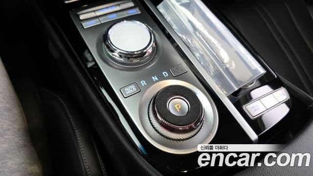 Genesis G80 (RG3) бензин 2.5 турбо AWD, 2023 9