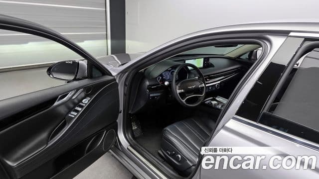 Genesis G80 (RG3) бензин 2.5 турбо AWD, 2023 10