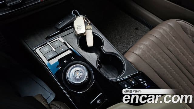Kia K8 Signature, 2022 9