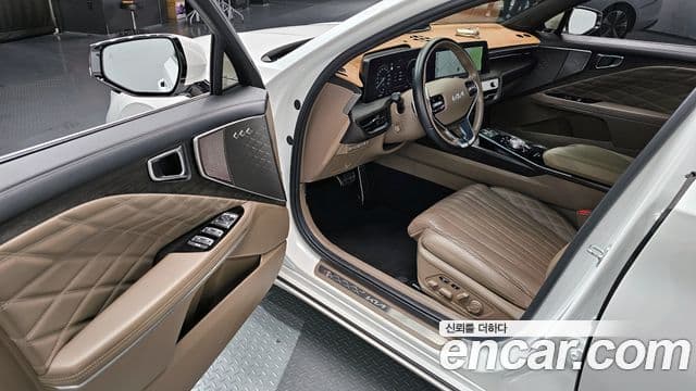 Kia K8 Signature, 2022 11