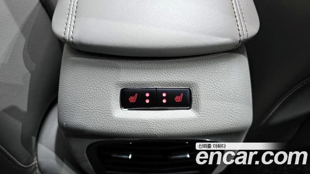 Lincoln MKC, 2019 19