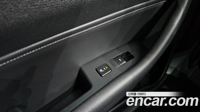 Hyundai LF Sonata Premium, 2015 17