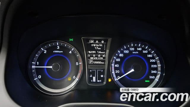 Hyundai Grandeur HG Modern, 2017 8