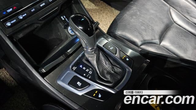 Hyundai Grandeur HG Modern, 2017 9