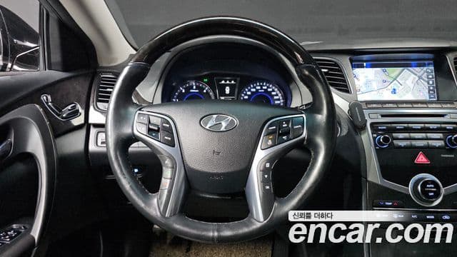 Hyundai Grandeur HG Modern, 2017 11