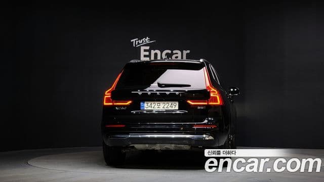 Volvo XC60 2세대 B5 Ultimate Bright, 2024 4