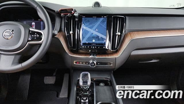 Volvo XC60 2세대 B5 Ultimate Bright, 2024 14