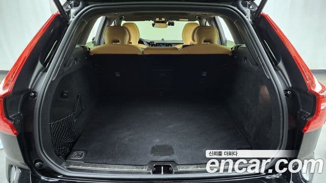 Volvo XC60 2세대 B5 Ultimate Bright, 2024 20