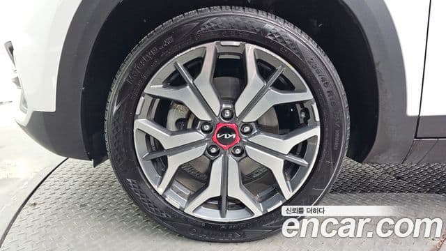 Kia Seltos Signature, 2022 все фото