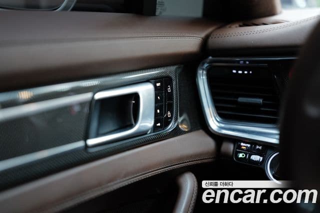 Porsche Panamera (971) 4.0 GTS, 2020 16