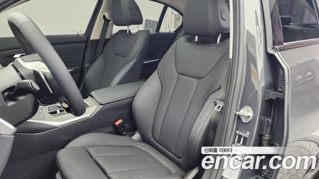 BMW 3시리즈 (G20), 2025 10