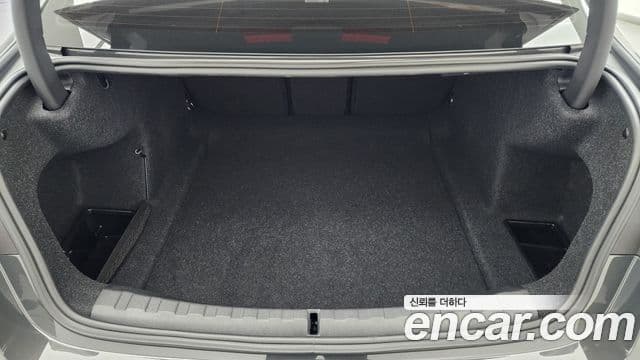 BMW 3시리즈 (G20), 2025 19